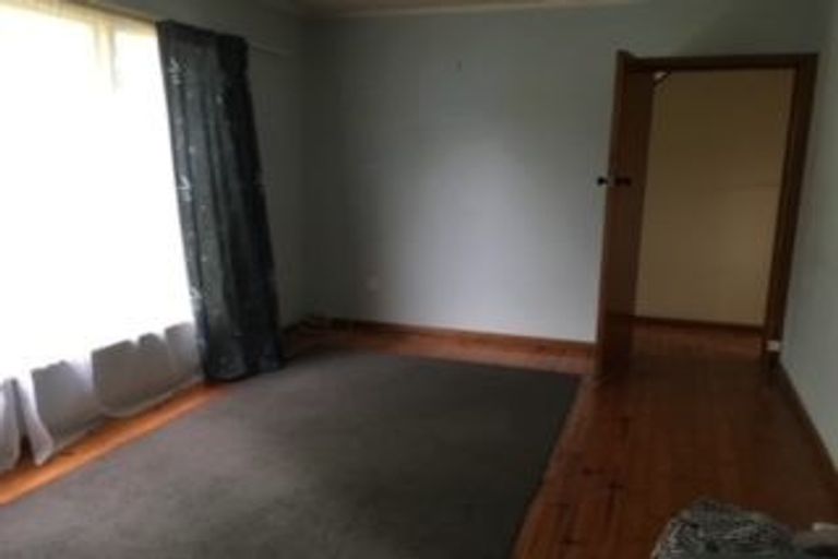 Photo of property in 19 Guildford Street, Burnside, Christchurch, 8053