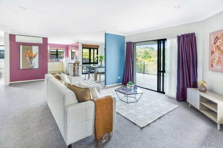 Photo of property in 60a Southsea Crescent, Silverdale, Hamilton, 3216