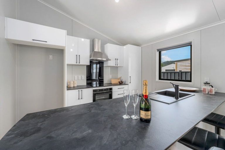 Photo of property in 2 Matipo Street, Tokomaru, 4474