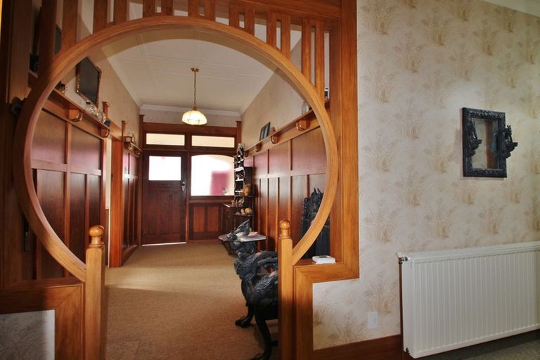 Photo of property in 112 Kitchener Street, Gore, 9710