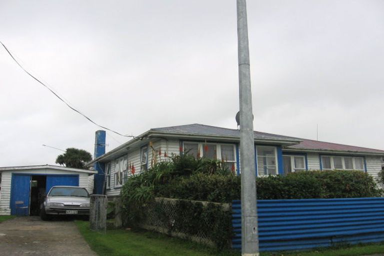 Photo of property in 1 Brighton Crescent, Highbury, Palmerston North, 4412