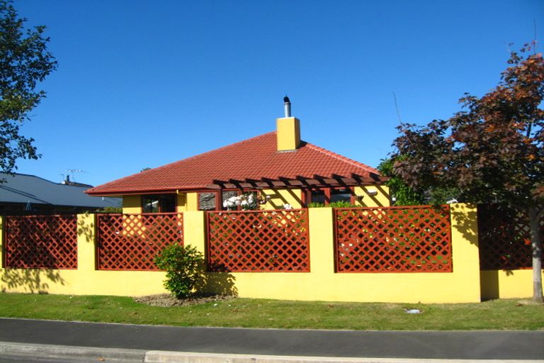 Photo of property in 14 Rowan Place, Mosgiel, 9024