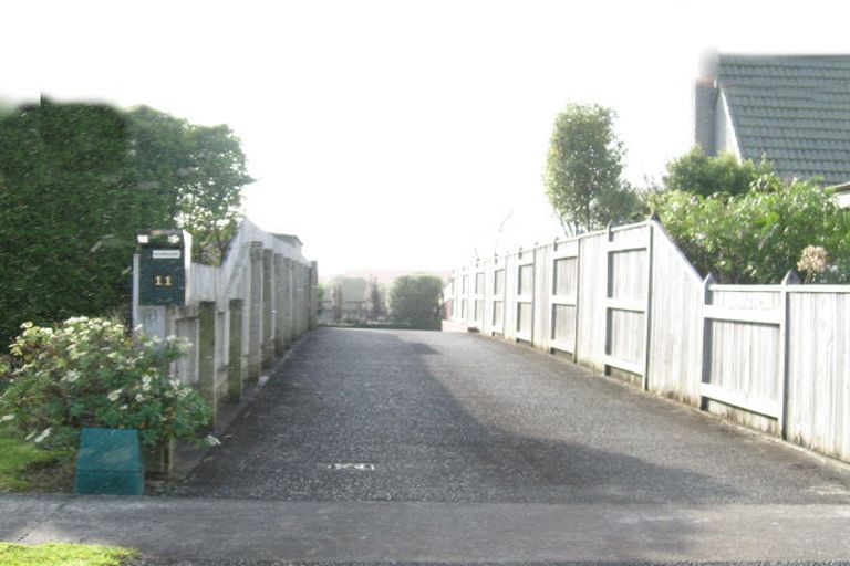 Photo of property in 11 Greenwood Place, Fitzherbert, Palmerston North, 4410