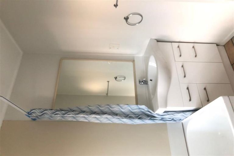 Photo of property in 24 Mirrabooka Avenue, Botany Downs, Auckland, 2010