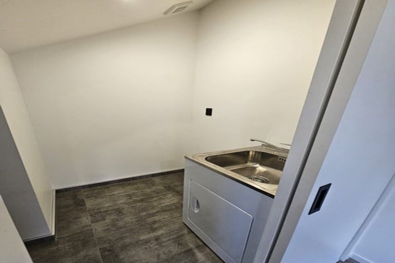 Photo of property in 85 Matakohe Road, Westgate, Auckland, 0814