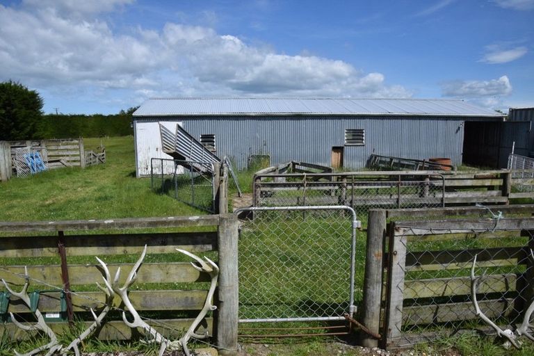 Photo of property in 555 Flora East, Makarewa, Invercargill, 9876