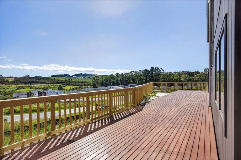 Photo of property in 244e West Hoe Heights, Orewa, 0931