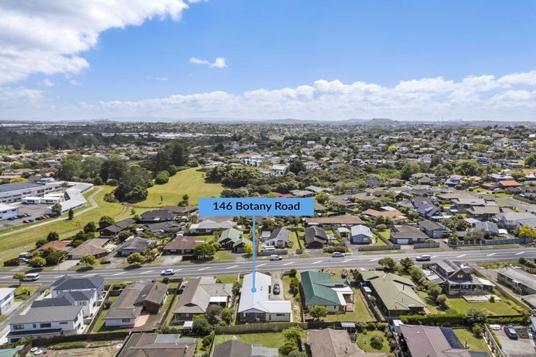 Photo of property in 146 Botany Road, Botany Downs, Auckland, 2010