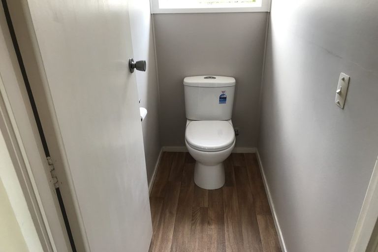 Photo of property in 4 Osman Street, Glen Eden, Auckland, 0602