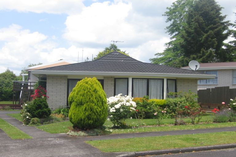 Photo of property in 2 Hall Crescent, Taumarunui, 3920