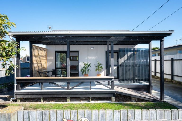 Photo of property in 19 Grange Road North, Haumoana, 4102