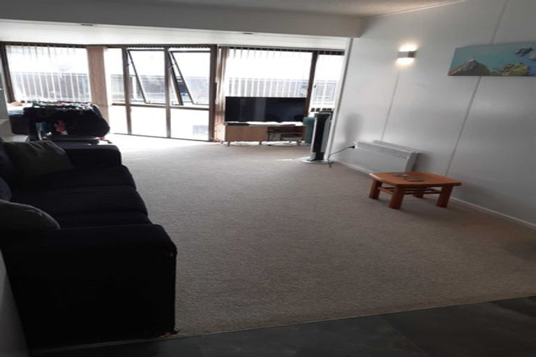 Photo of property in 40m Maunganui Road, Mount Maunganui, 3116