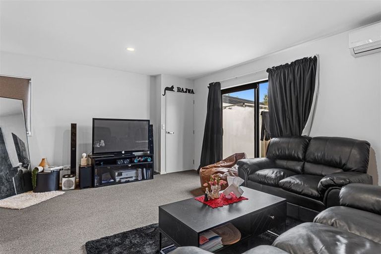 Photo of property in 11 League Lane, Phillipstown, Christchurch, 8011