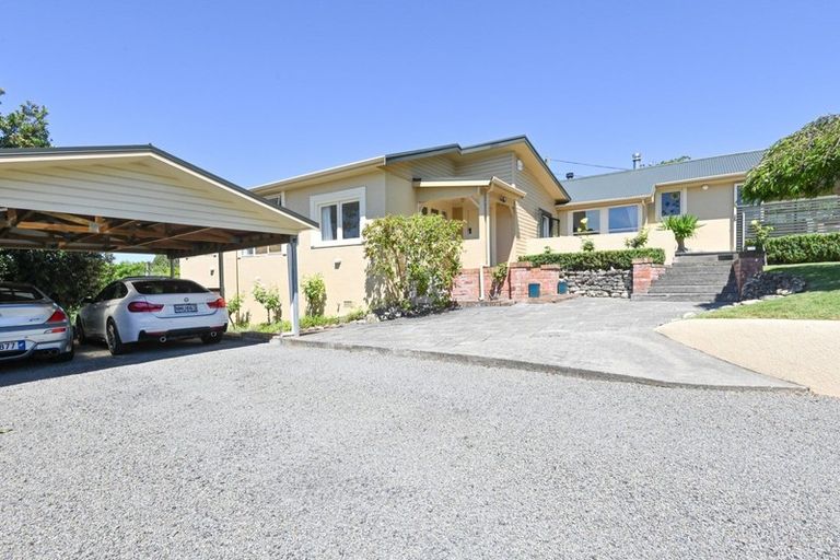 Photo of property in 17 Kopanga Road, Havelock North, 4130