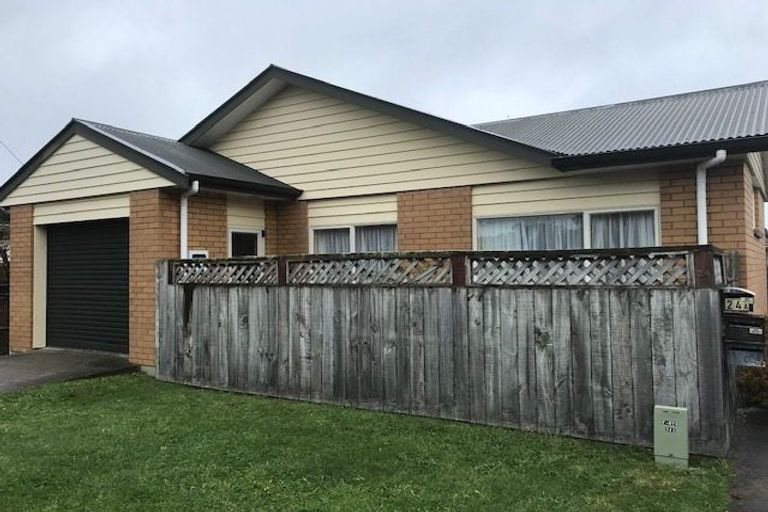 Photo of property in 24a Rex Street, Miramar, Wellington, 6022