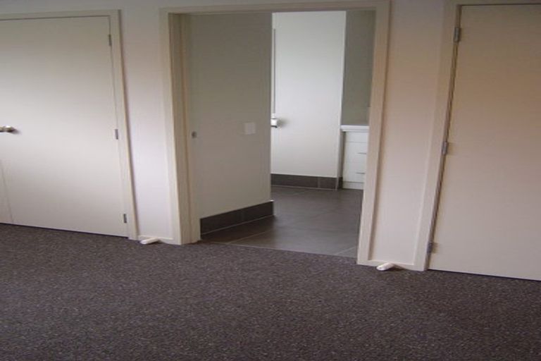 Photo of property in 60a Christmas Road, Manurewa, Auckland, 2102