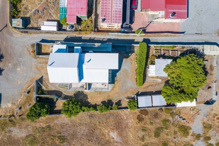 Photo of property in 65 Hillview Road, Birdlings Flat, Little River, 7591