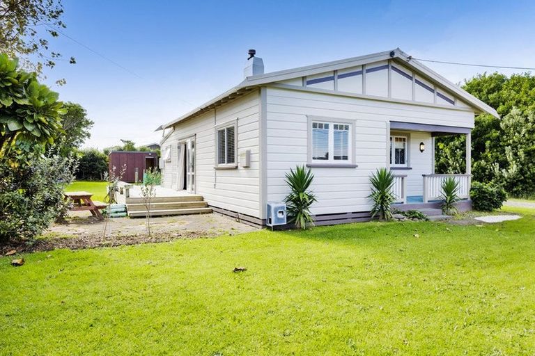 Photo of property in 63 King Street, Opunake, 4616