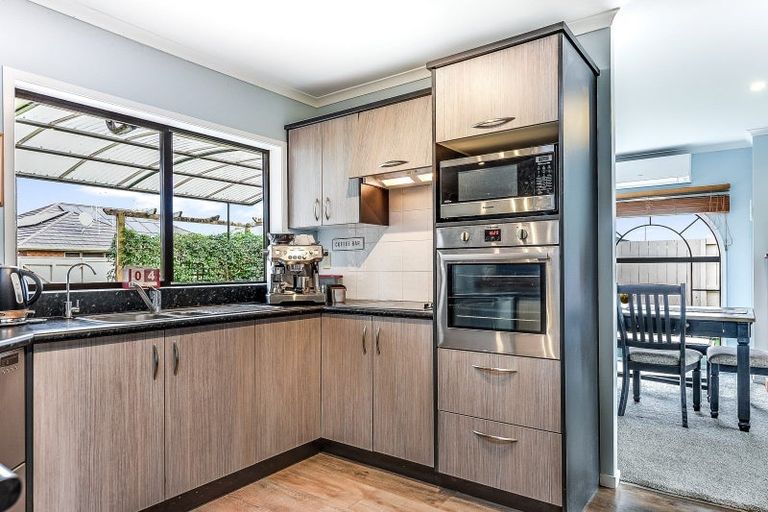 Photo of property in 10 Wakefield Place, Rototuna North, Hamilton, 3210