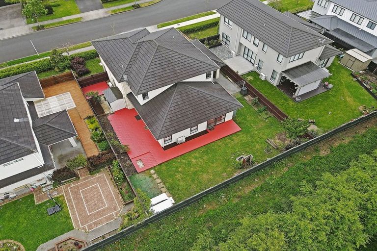 Photo of property in 32 Wawatai Drive, Karaka, Papakura, 2113