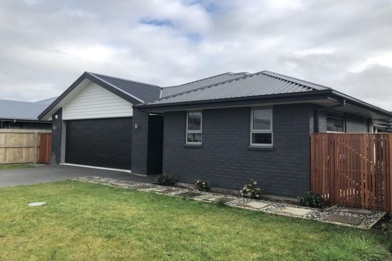 Photo of property in 9 Robert Duncan Road, Belfast, Christchurch, 8051