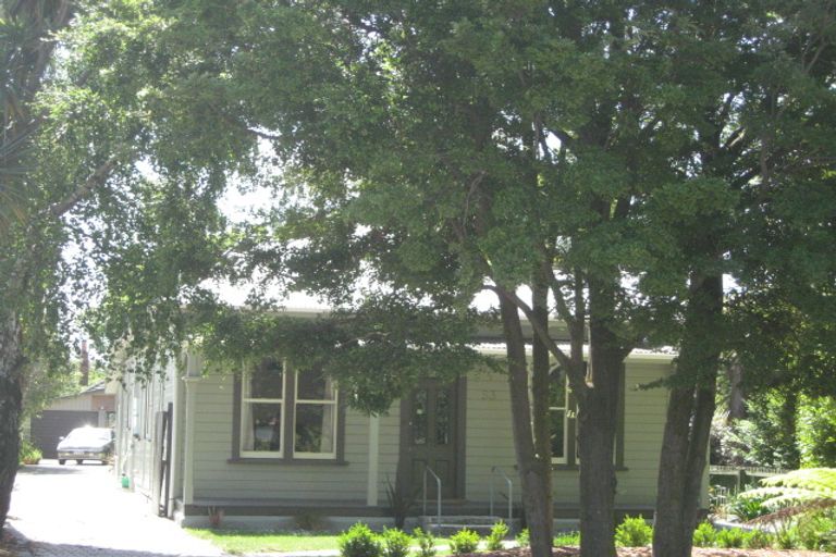 Photo of property in 1/51 Studholme Street, Somerfield, Christchurch, 8024