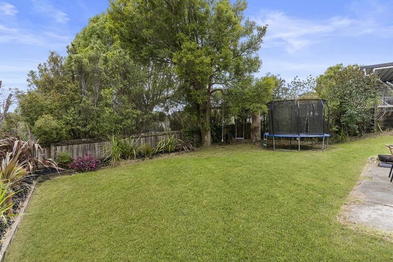 Photo of property in 25 Cantina Avenue, Bayview, Auckland, 0629