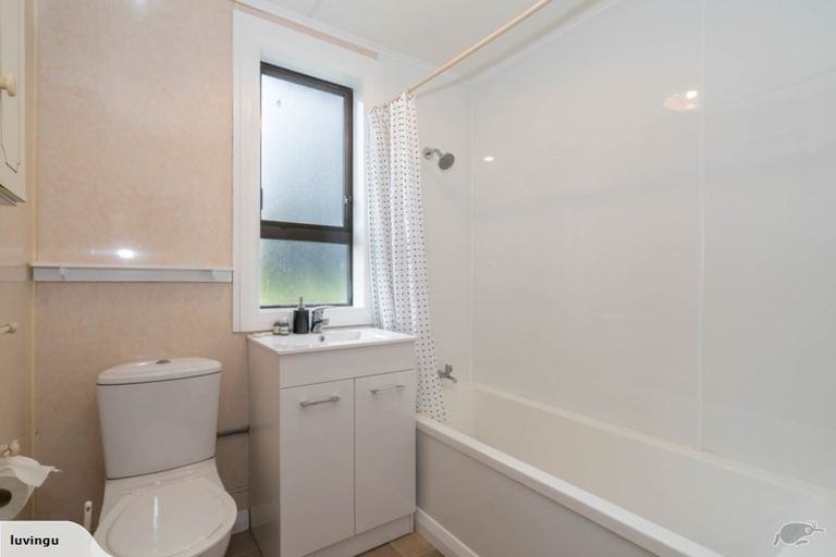 Photo of property in 65 Forfar Street, Clyde Hill, Dunedin, 9011