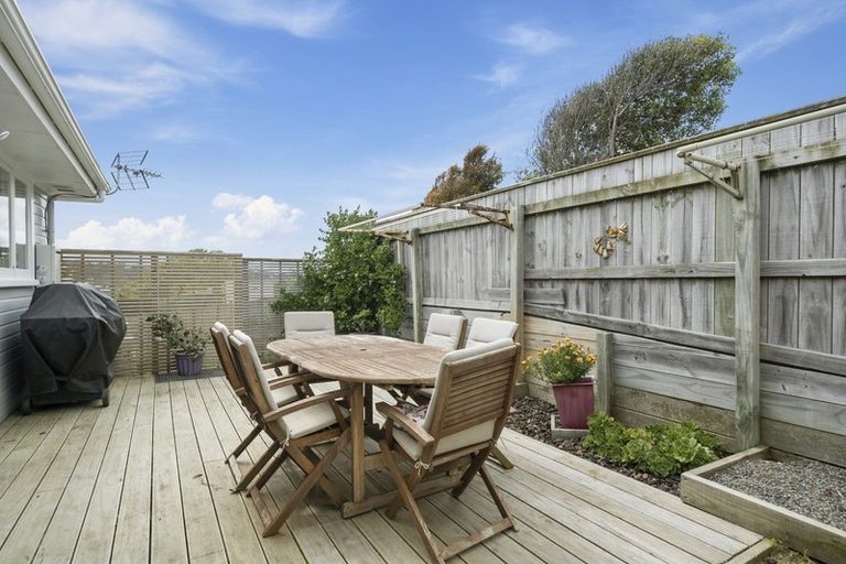 Photo of property in 11 Tuki Street, Titahi Bay, Porirua, 5022