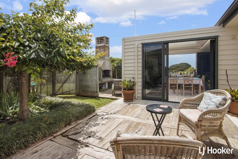 Photo of property in 129 Koutunui Road, Athenree, Katikati, 3177