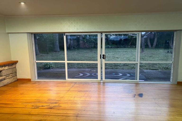 Photo of property in 80a Glengarry Road, Glen Eden, Auckland, 0602