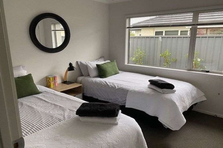 Photo of property in 4 Aoraki Road, Poraiti, Napier, 4112