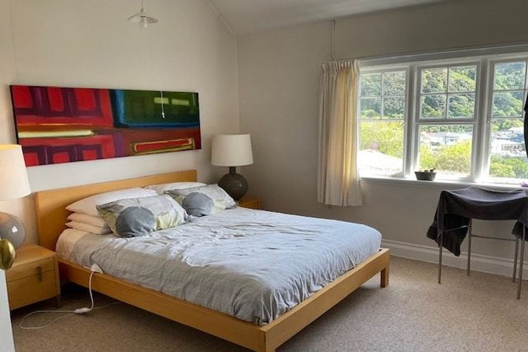 Photo of property in 14 Selwyn Terrace, Thorndon, Wellington, 6011