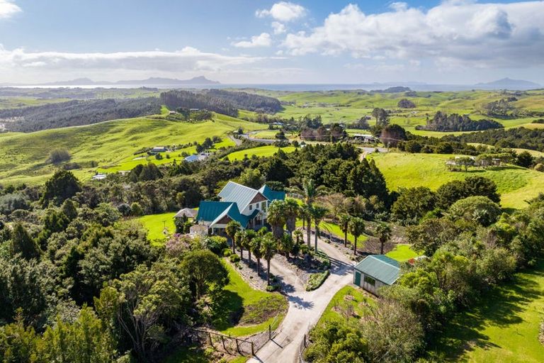 Photo of property in 429 Glenmohr Road, Waipu, 0582