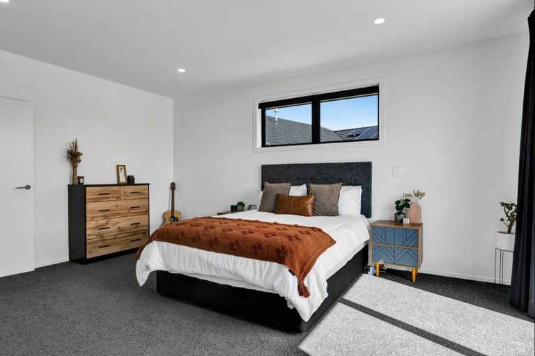 Photo of property in 11 Midsummer Avenue, Stratford, 4332