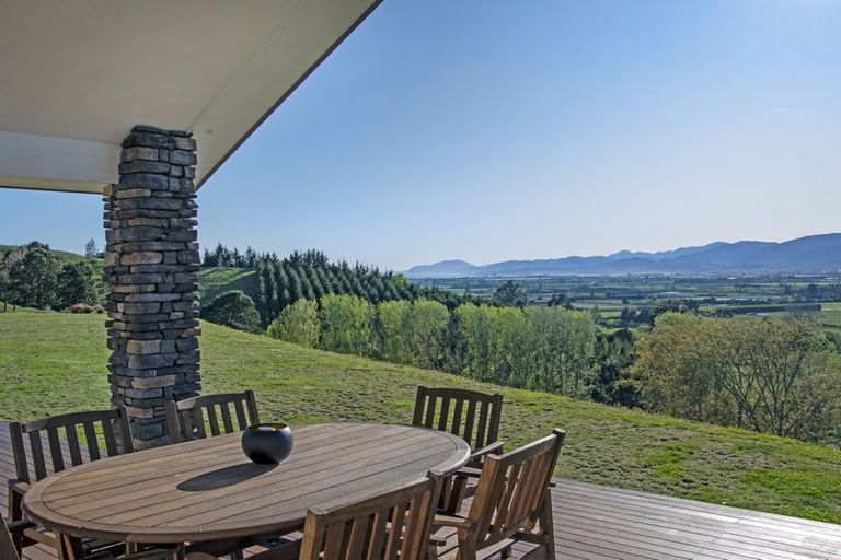 Photo of property in 70 Teapot Valley Road, Brightwater, 7091