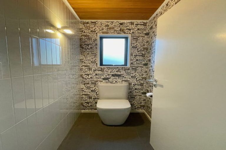 Photo of property in 136a Major Hornbrook Road, Mount Pleasant, Christchurch, 8081