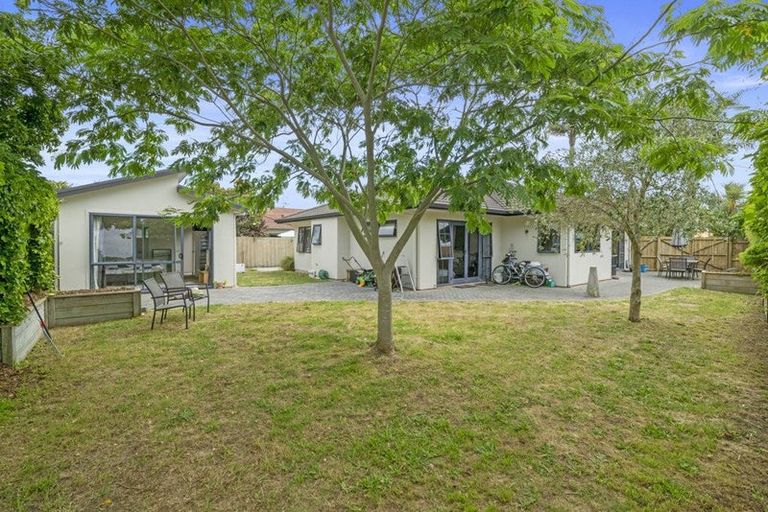 Photo of property in 25 Calypso Drive, Papamoa Beach, Papamoa, 3118