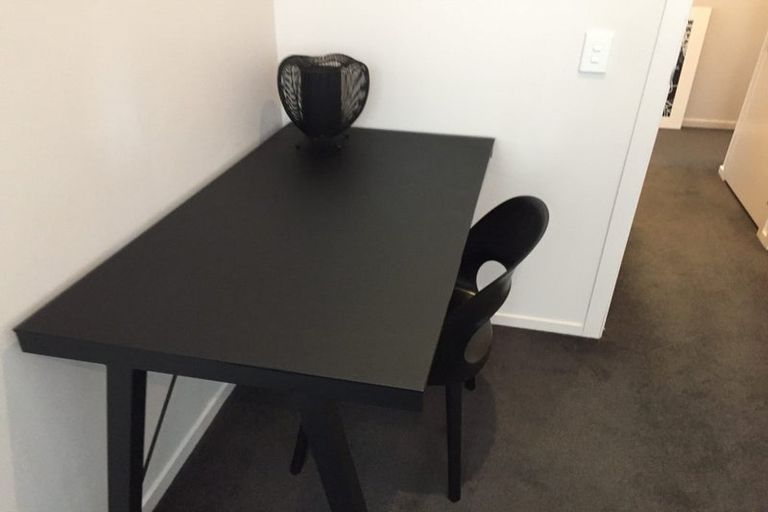 Photo of property in Trinity Apartments, 407/19 College Street, Te Aro, Wellington, 6011