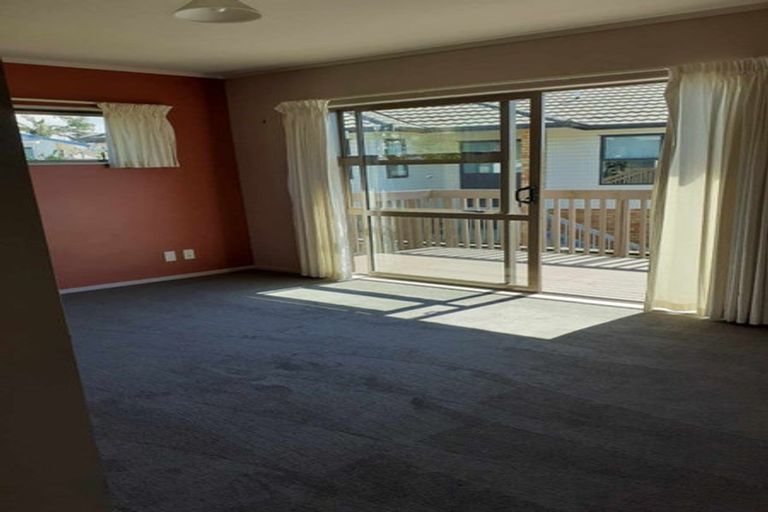 Photo of property in 23 Arohia Place, Snells Beach, 0920