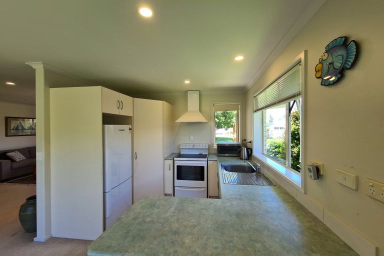 Photo of property in 15 Allman Drive, Coromandel, 3506