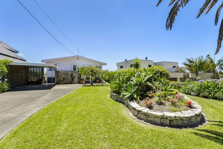 Photo of property in 30 Vipond Road, Stanmore Bay, Whangaparaoa, 0932