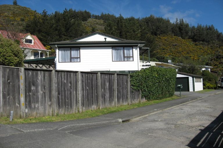 Photo of property in 70 Castlerea Street, Wainuiomata, Lower Hutt, 5014