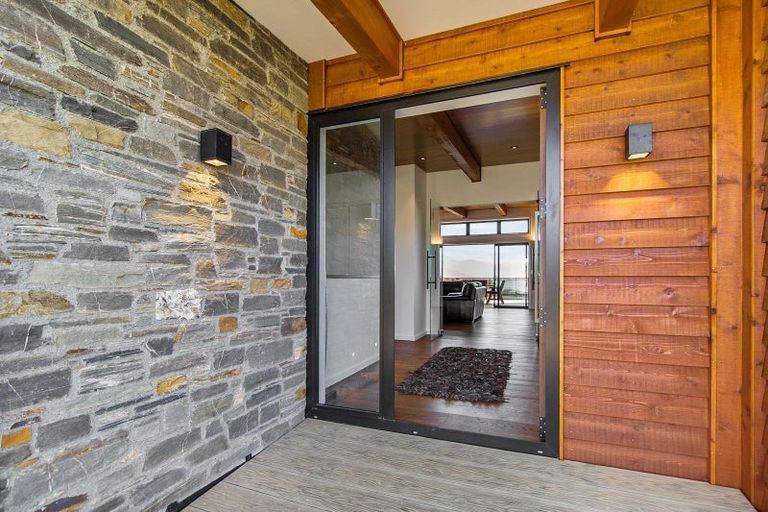 Photo of property in 16 Mistake Drive, Lake Tekapo, 7999