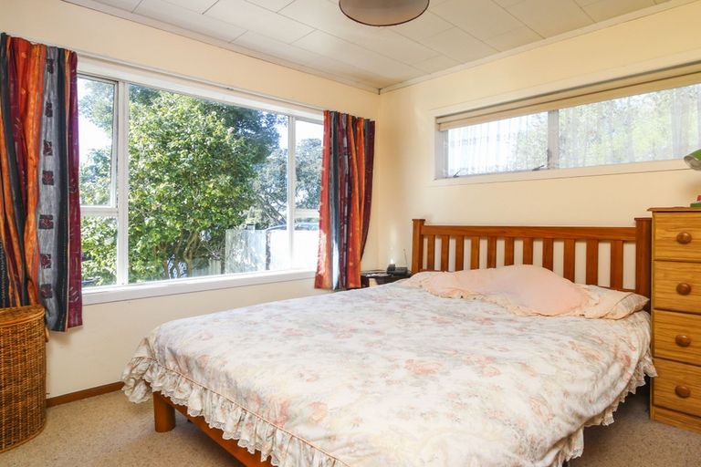 Photo of property in 1/7 Miro Street, New Lynn, Auckland, 0600