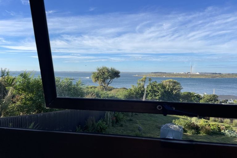 Photo of property in 3 Raymond Street, Bluff, 9814