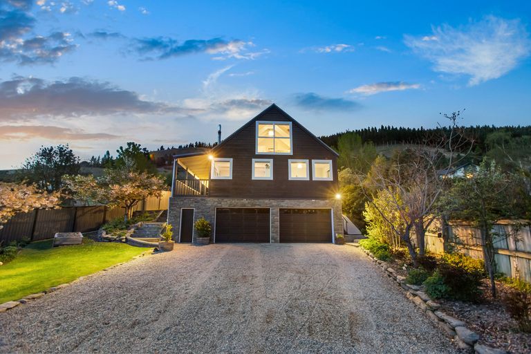 Photo of property in 48 Hazlett Street, Clyde, 9330