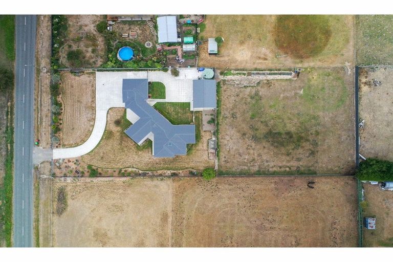 Photo of property in 27 King Street, Pareora, 7912