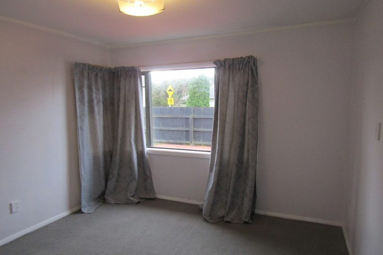 Photo of property in 56 Awamutu Grove, Waiwhetu, Lower Hutt, 5010