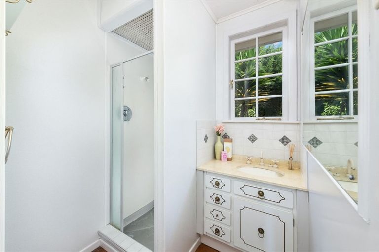 Photo of property in 12 Tane Street, New Lynn, Auckland, 0600